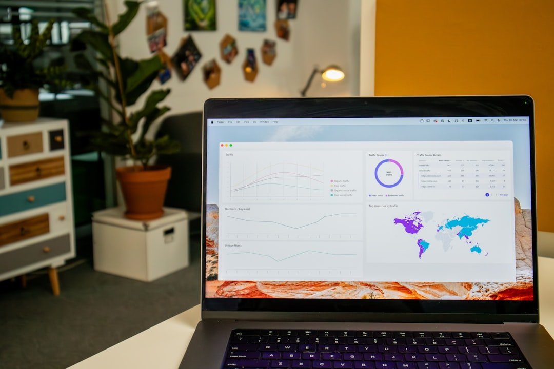 HubSpot無料版vs有料版比較|どこまで無料で使えるかをプラン別に解説